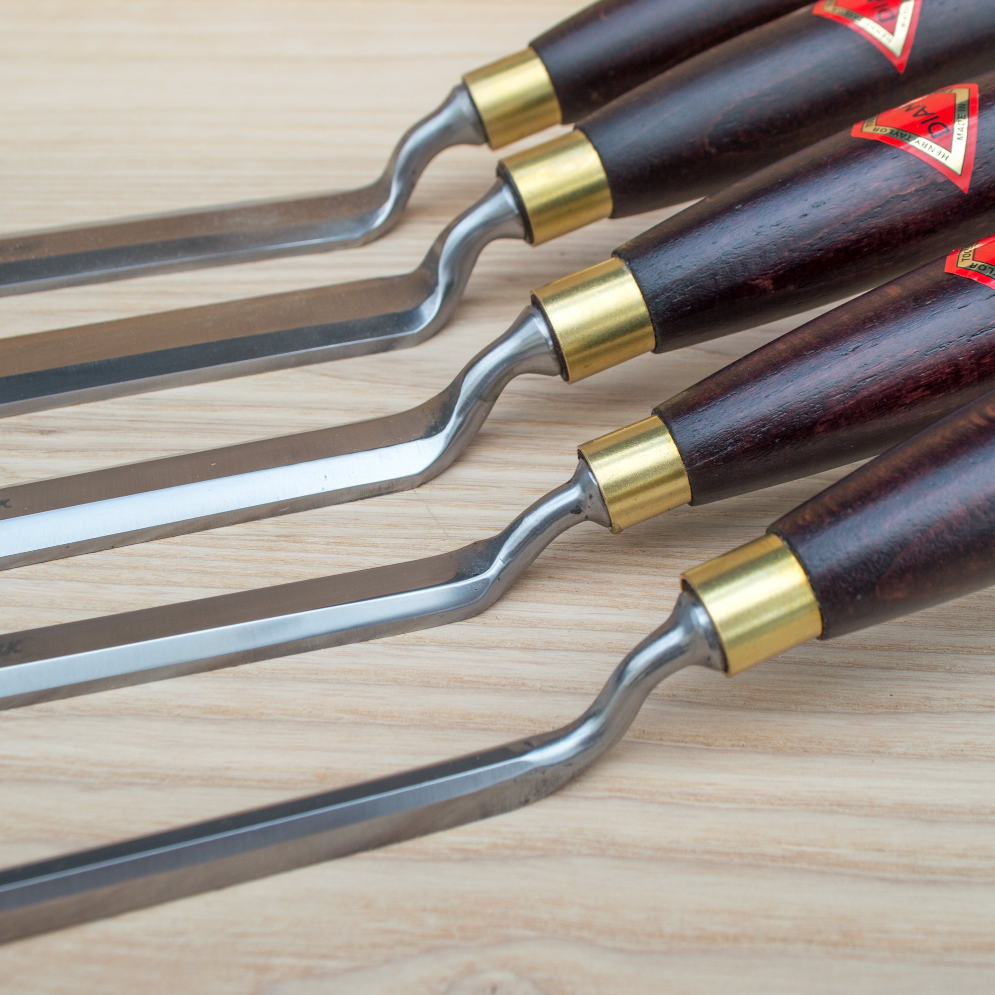 Henry Taylor Cranked Bevel Edge Paring Chisel 1/2" F27 Classic