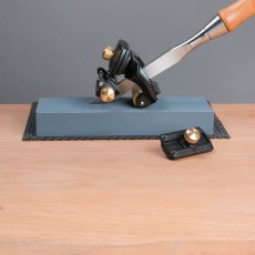 Veritas Mortice Chisel Adapter for Veritas Mk.II Narrow-Blade Honing Guide Veritas Mortice Chisel Adapter for Veritas Mk.II Narrow-Blade Honing Guide