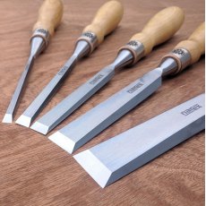 CLEARANCE LINE WOOD CHISELS TRADITIONAL STYLE METAL HOOPED HANDLE BEVEL EDGED 