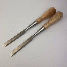 Lie-Nielsen - Pair of 1/2'' Skew Chisels [Preowned, Unused, SOLD]