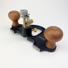 Lie-Nielsen No.71 - Large Router Plane (Closed Throat) [Preowned, SOLD]
