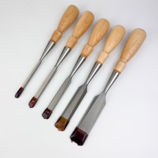 Lie-Nielsen – 5 Bevel Edge Chisels [Preowned, As New, SOLD]