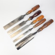 The Ward Collection – 4 Chisels & A Gouge [Vintage Sheffield edge tool making!]
