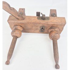 Screw Stemmed beech filester plane with brass fittings [Pre-owned]