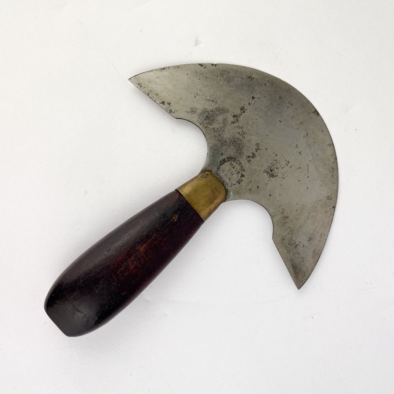 Friday Finds Saddlers Round Knife - C S Osborne & Co. Newark N.J [Preowned, SOLD]