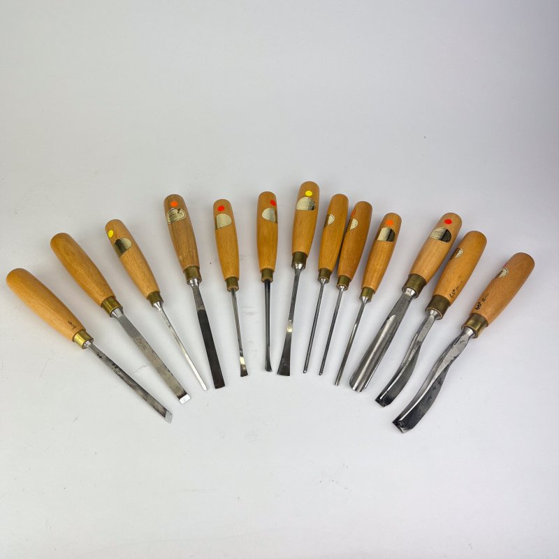 Friday Finds 13 Ashley Iles Carving Tools [Preowned, SOLD]