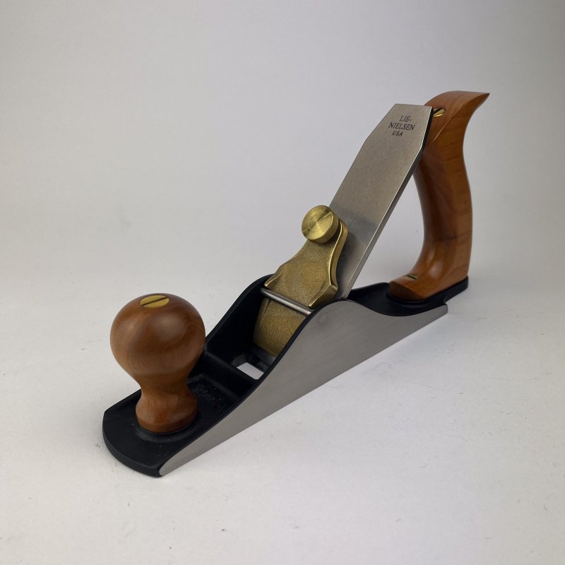 Friday Finds Lie-Nielsen No.40 1/2 - Scrub Plane [Preowned, Unused, SOLD]