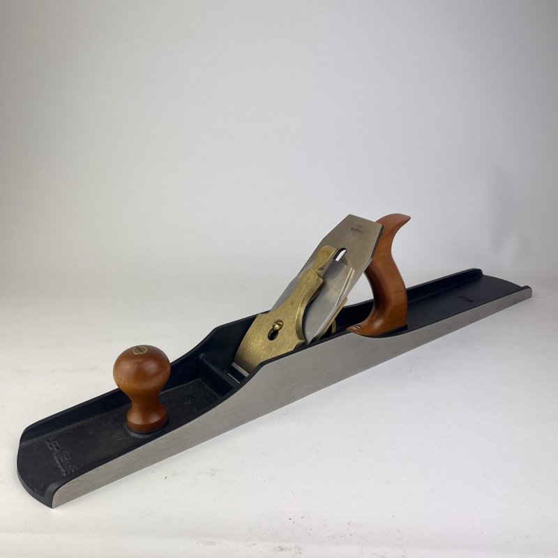 Friday Finds Lie-Nielsen No.8 - Jointer Plane [Preowned, Unused, SOLD]
