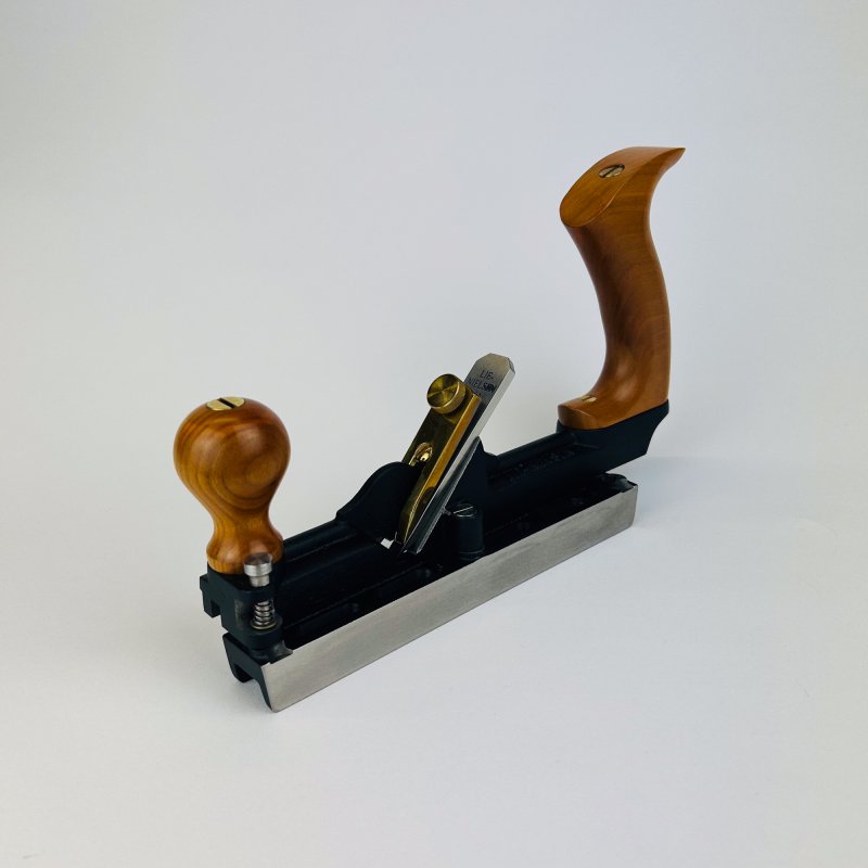 Friday Finds Lie-Nielsen No.48 - Tongue & Groove Plane [Preowned]