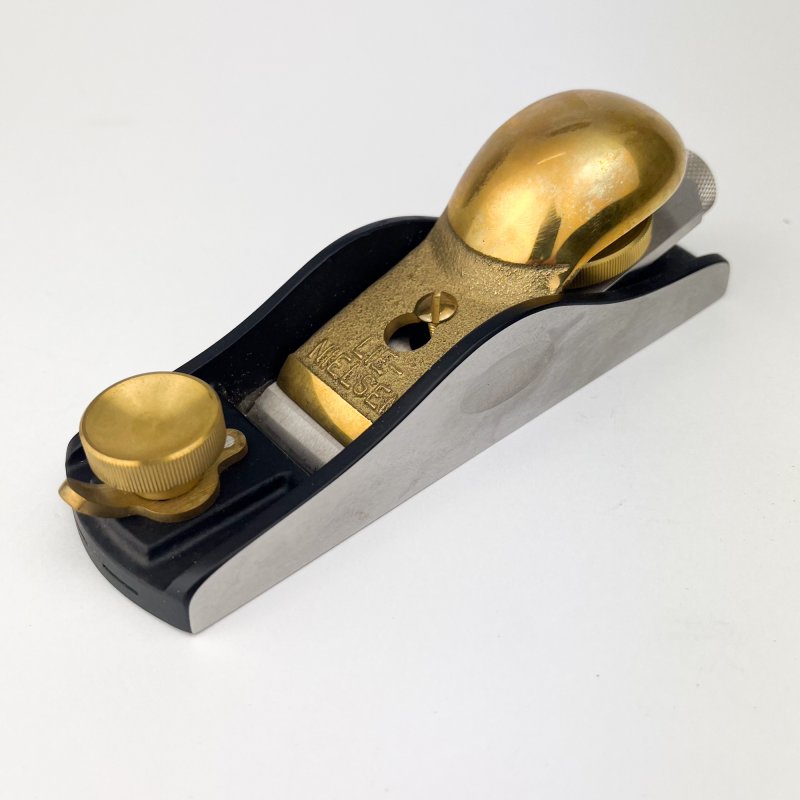 Friday Finds Lie-Nielsen No.60 1/2 - Low Angle Block Plane (Adjustable Mouth) [Preowned]