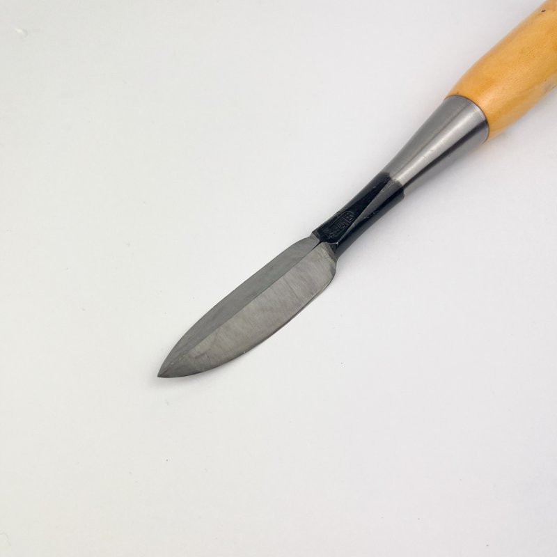 Friday Finds Iyoroi Spearpoint 18mm Drawshave Chisel - Yari Kanna [Preowned, As New]