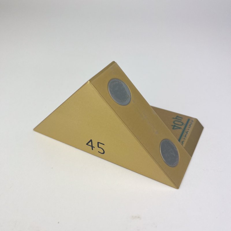 Friday Finds David Barron 45 degree Magnetic Saw Guide [Clearance]