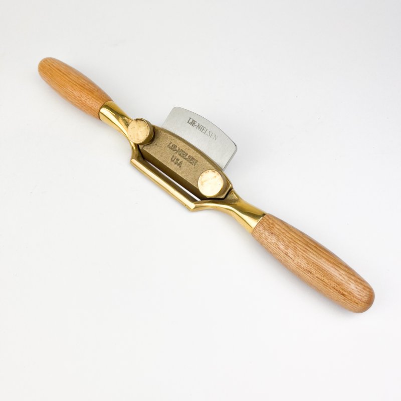 Friday Finds Curved Boggs Spokeshave - Lie-Nielsen Toolworks [Pre-owned]
