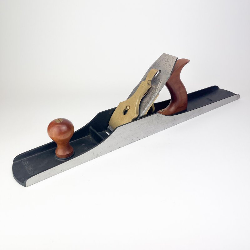 Friday Finds Lie-Nielsen Toolworks No.7 Jointer Plane [Pre-owned]