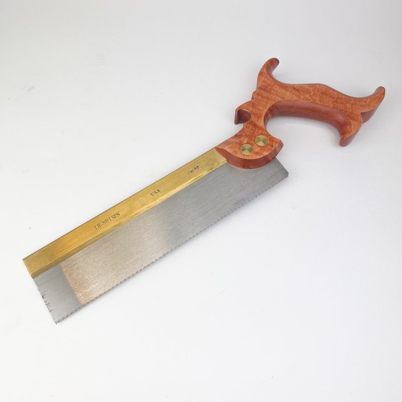 Friday Finds Lie-Nielsen Dovetail Saw – 15ppi Rip Cut [Pre-owned]