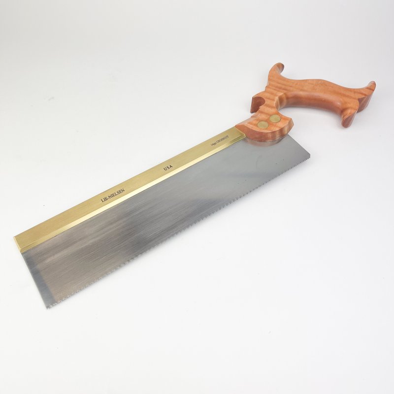 Friday Finds Lie-Nielsen Independence Carcass Saw – 14ppi X-Cut [Pre-owned]