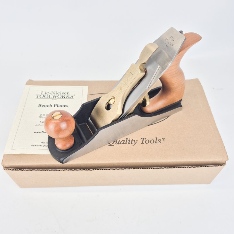 Friday Finds Lie-Nielsen Toolworks - No.3 Iron Smoothing Plane [As New]